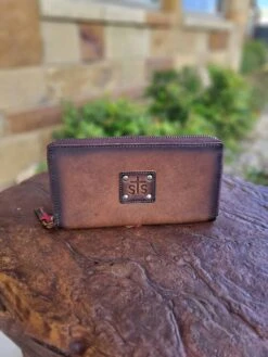 STS Baroness Kacy Organizer