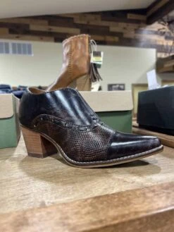 Nocona Women's Sherry Vintage Boot