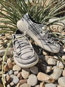 Ariat Women's Hilo Chimayo Cristo Cream