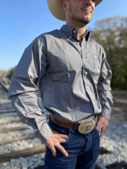 Cinch Men's Solid Grey Long-Sleeve Button Down