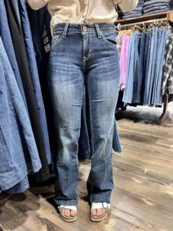 Saddle Rags Sales Store -Saddle Rags Sales Store IMG 4130 scaled 1