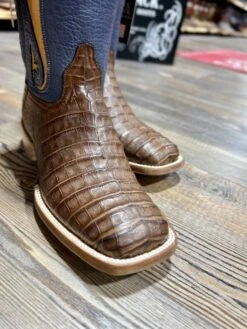 Saddle Rags Sales Store -Saddle Rags Sales Store IMG 7990 scaled 1