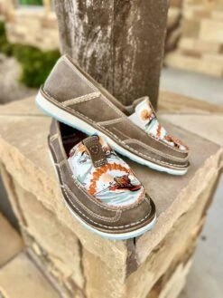 Ariat Cruiser Western Aloha Surfing Longhorn